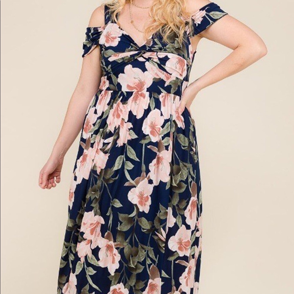 Plus Size Maxi Dress